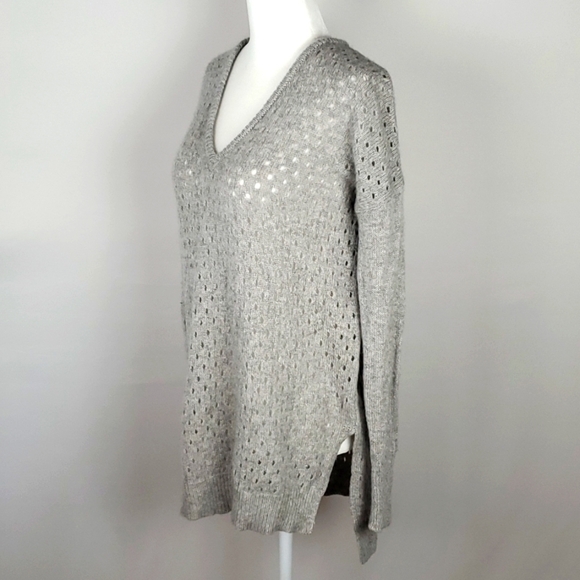 Autumn Cashmere 100% Pure Cashmere Oversized V-Neck  Hi/Lo Hem Sweater XS - Picture 2 of 8